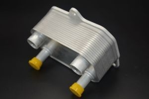 Aluminium motor olie koeler voor Dodge Journey 2009 2.4L 3.5L natuurlijk geaspireren